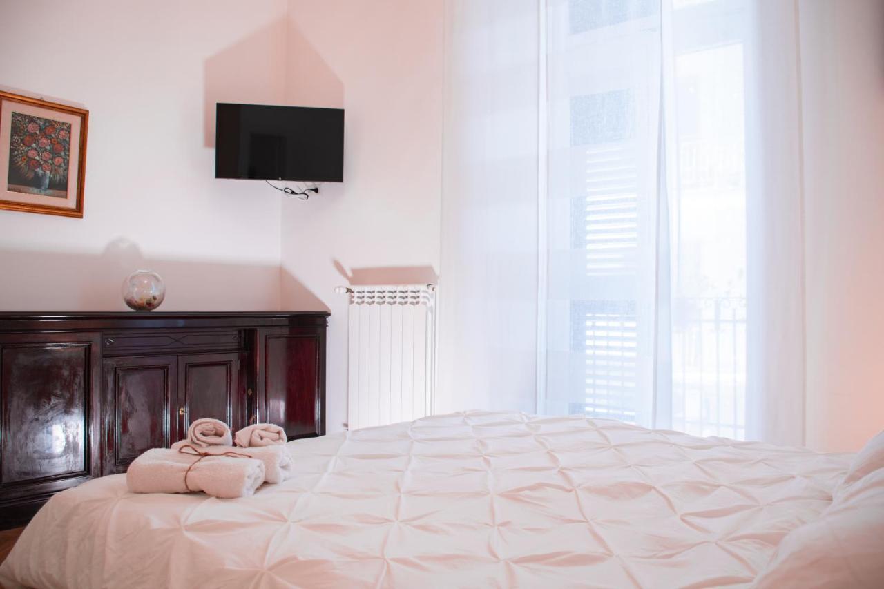 Luxury Bnb Pisacane Daire Bari Dış mekan fotoğraf