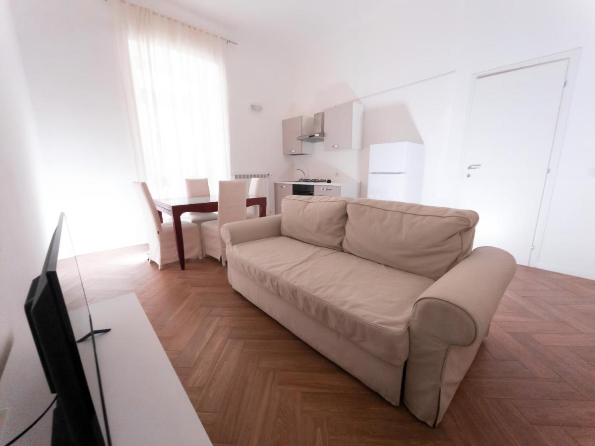 Luxury Bnb Pisacane Daire Bari Dış mekan fotoğraf